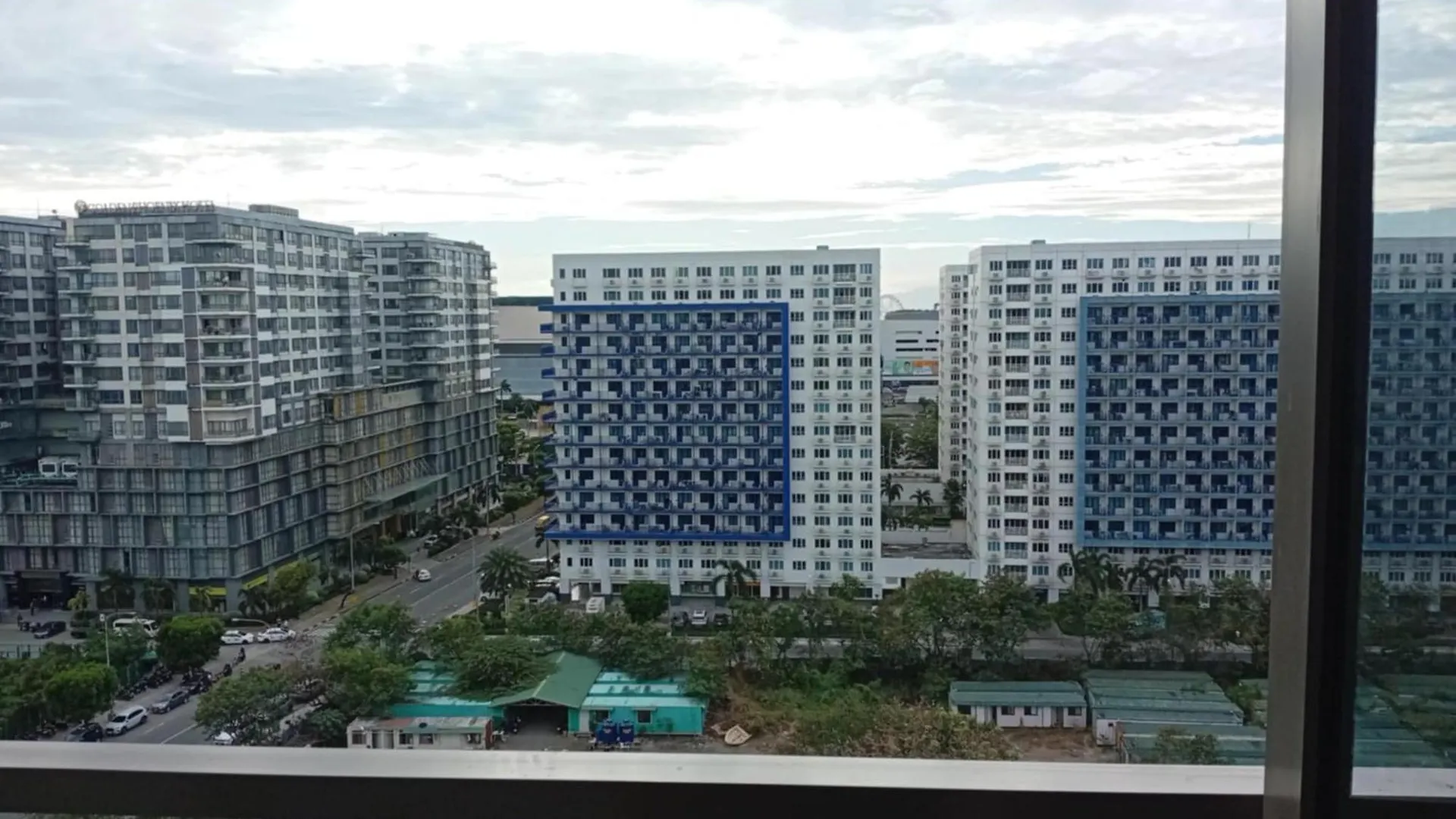 Happystaywithus Manila Philippines